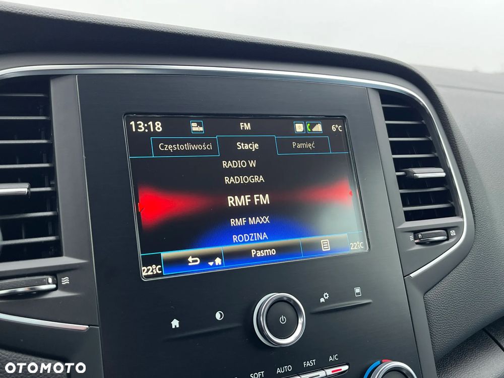 Renault Megane 1.5 Blue dCi Limited - 32