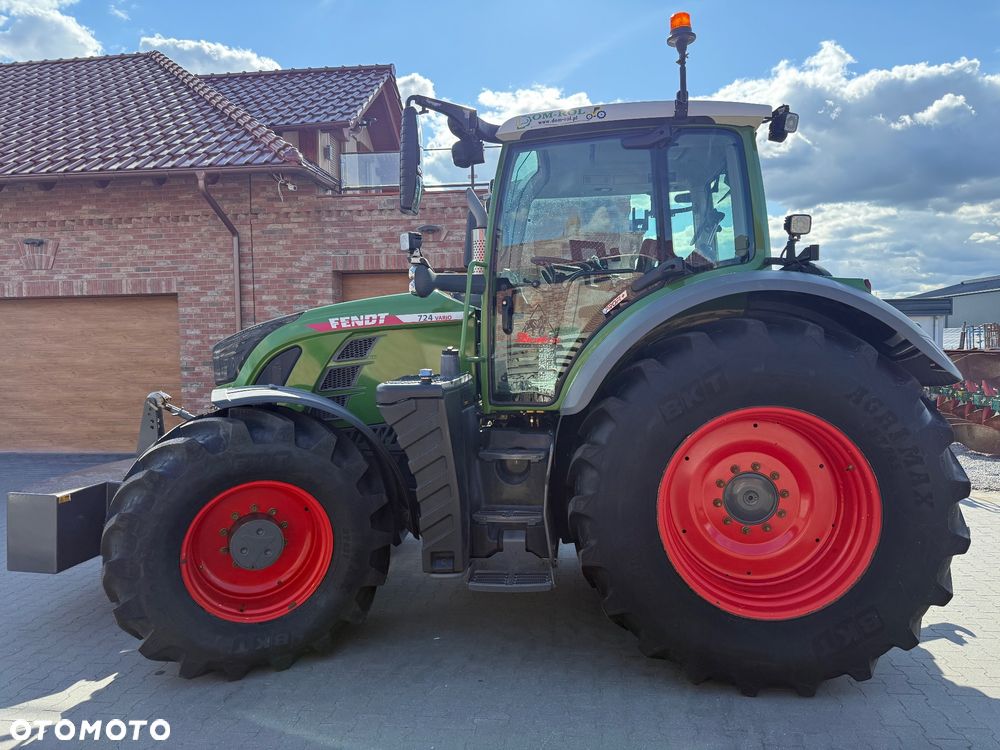 Fendt 724 - 13