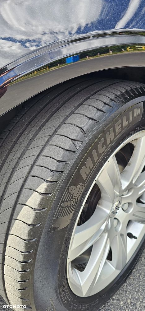Volvo V90 D4 Momentum - 16