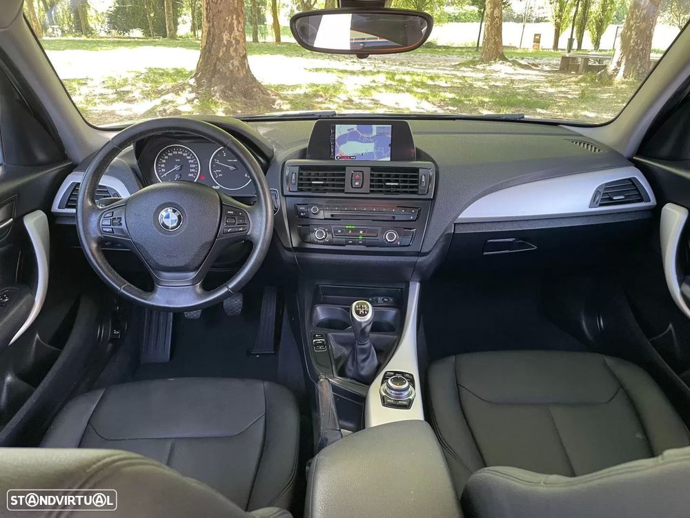 BMW 116 d EDynamics Line Urban - 12