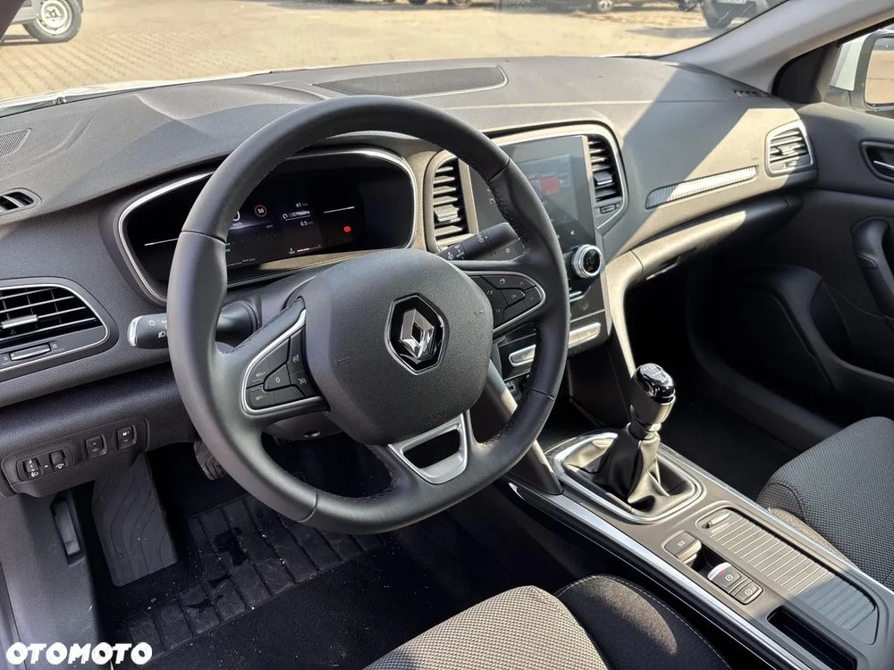 Renault Megane 1.3 TCe FAP Equilibre - 10