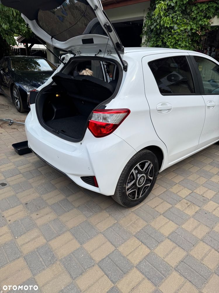 Toyota Yaris 1.5 VVT-i Comfort - 5