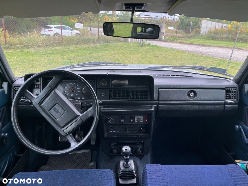 Volvo 262 - 16