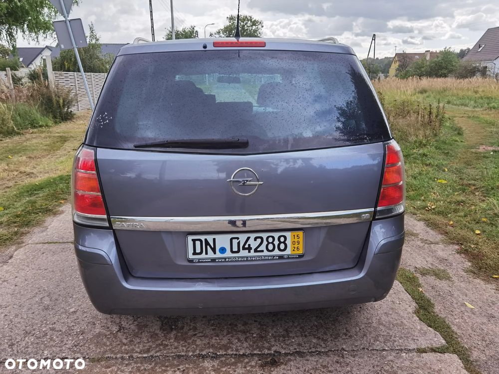 Opel Zafira 1.8 Enjoy - 13
