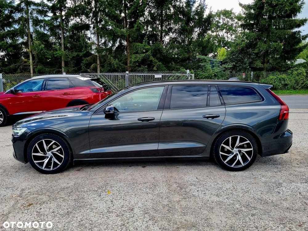Volvo V60 D4 Geartronic R-Design - 8
