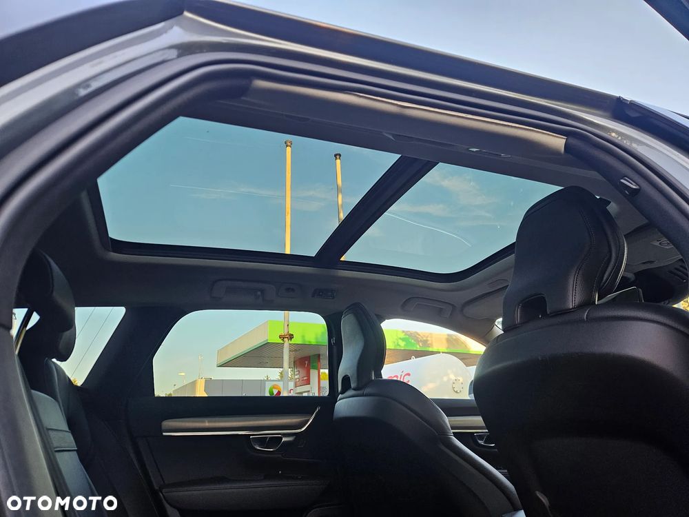 Volvo V90 D3 Geartronic Momentum Pro - 36