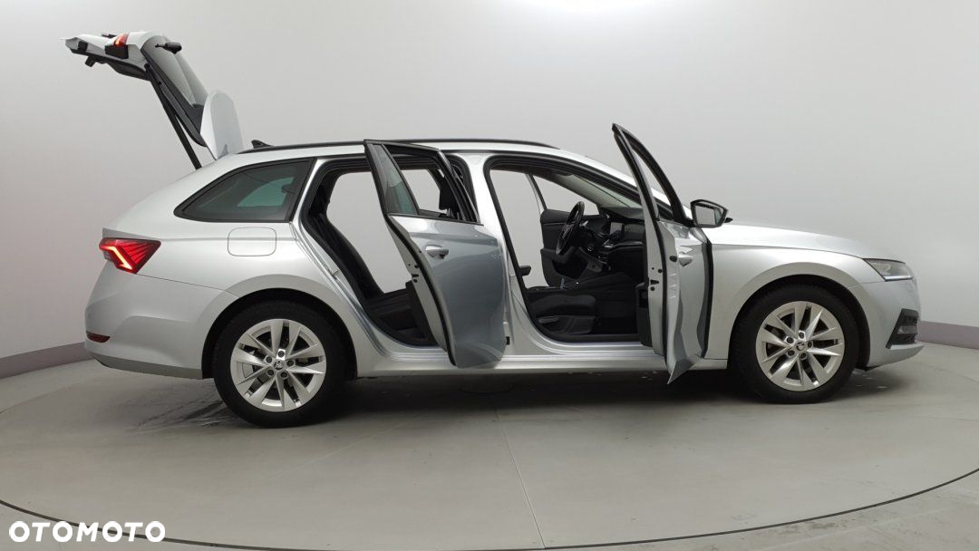 Skoda Octavia - 12