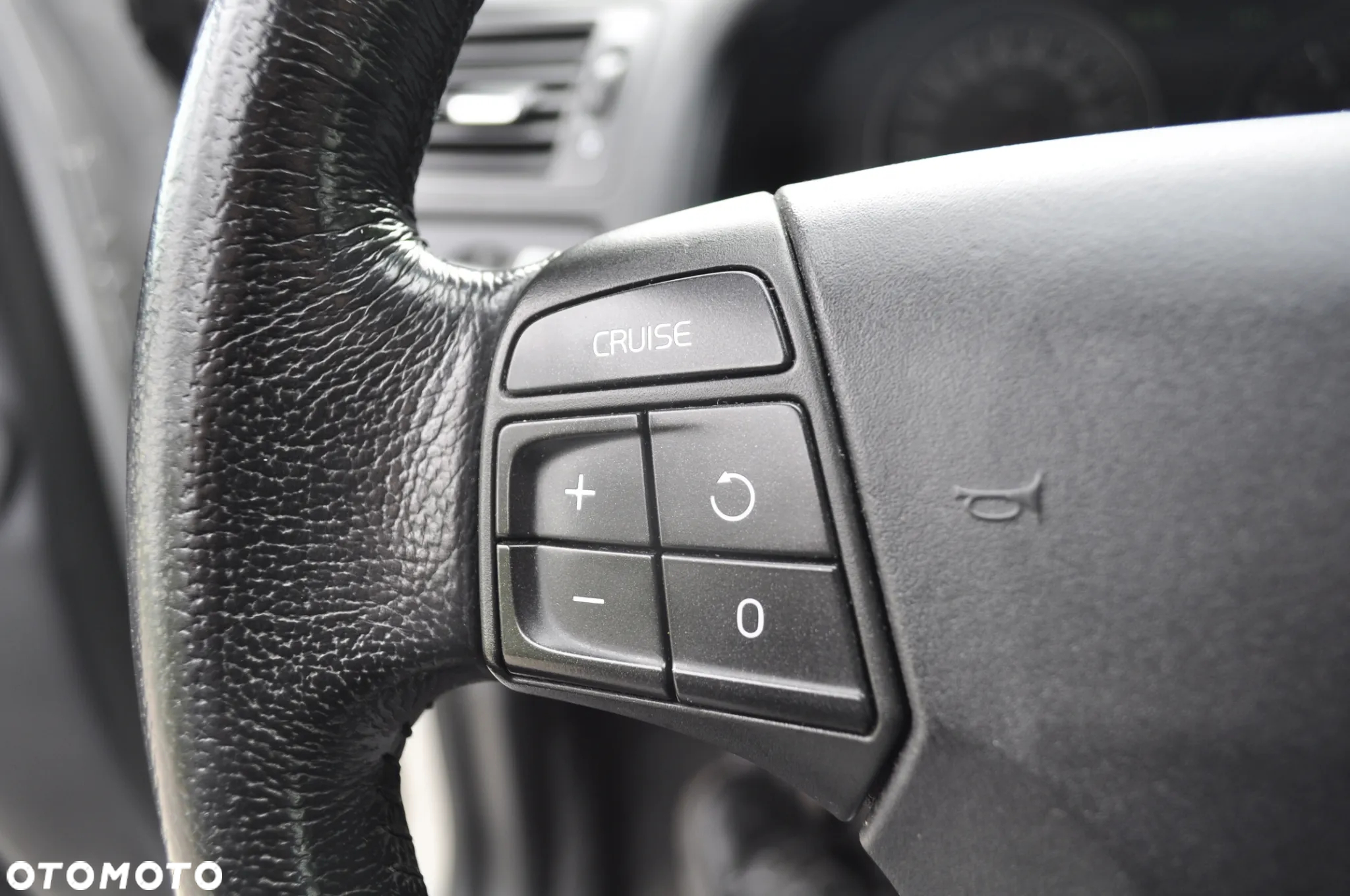 Volvo S40 - 10