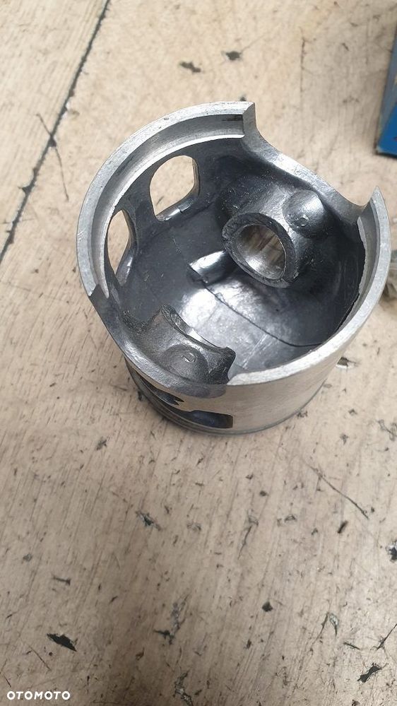 Tłok Yamaha DT80 MX - 7