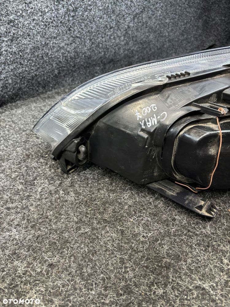 ford c-max prawa lampa przód 084311158R - 7