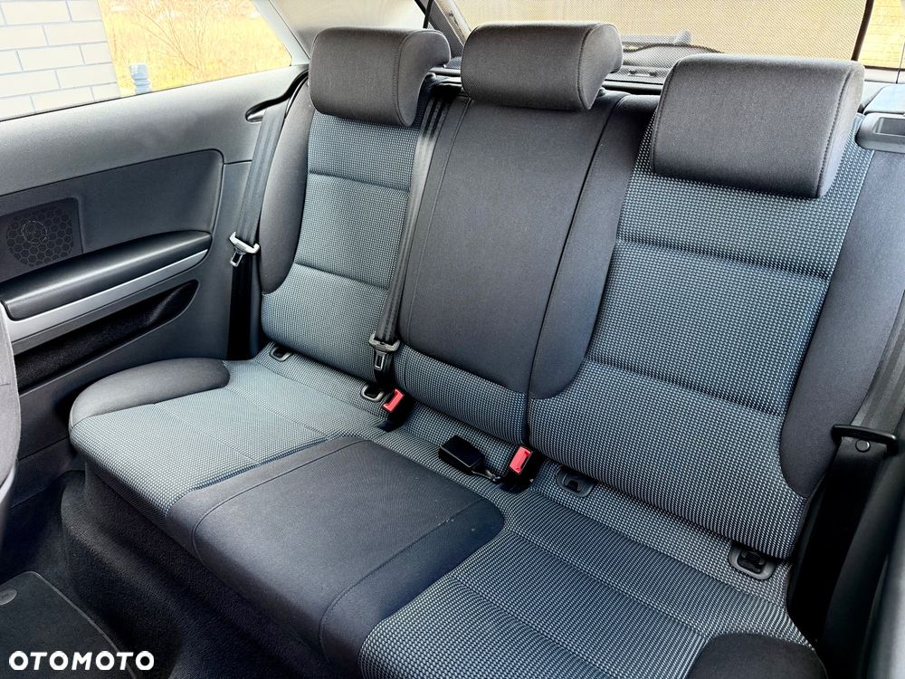 Audi A3 3-drzwiowe 1.4 TFSI S line Sportpaket - 23