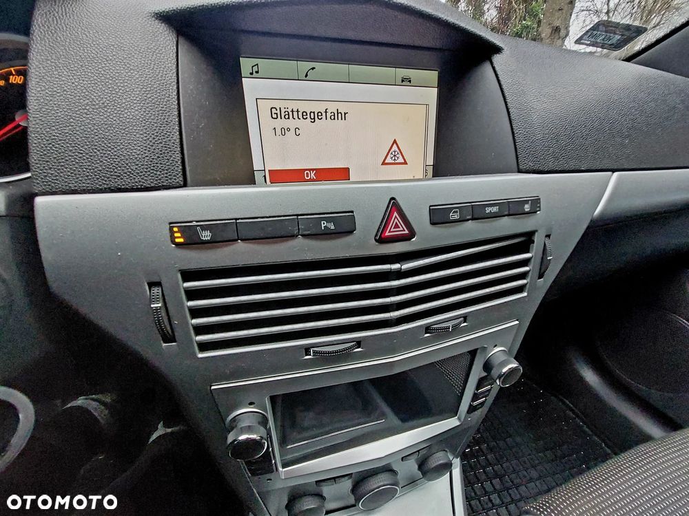 Opel Astra 1.8 Sport - 14