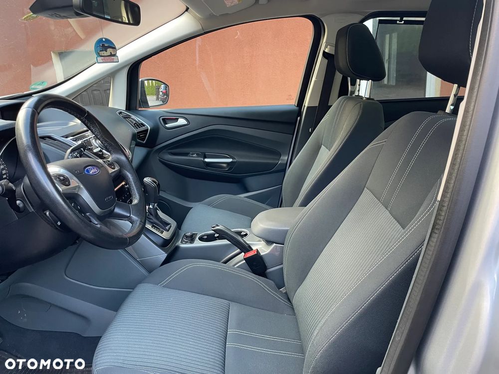 Ford Grand C-MAX 2.0 TDCi Titanium - 15