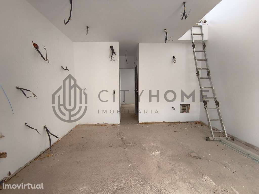 Duas Moradias T1 e T2 de campo em recuperação - Grande imagem: 5/26