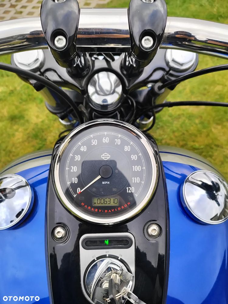 Harley-Davidson Dyna Fat Bob - 5