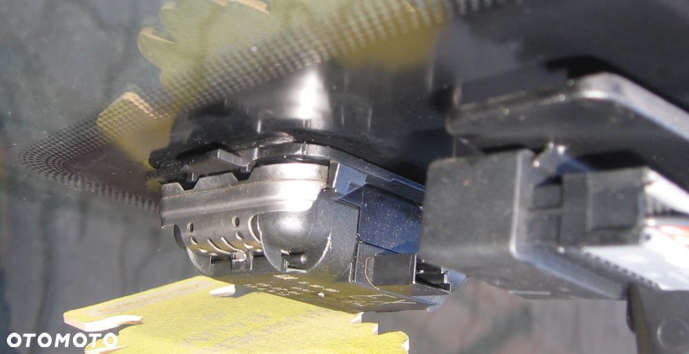 szyba czołowa OPEL ASTRA H III czujnik sensor HB KOMBI - 2