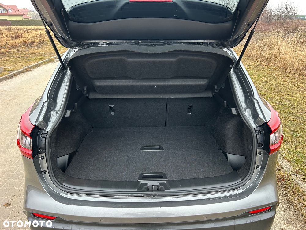 Nissan Qashqai 1.3 DIG-T DCT TEKNA+ - 25