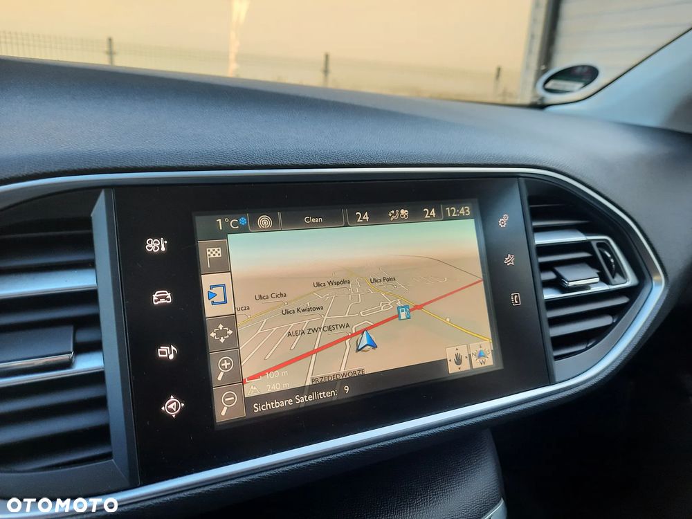 Peugeot 308 BlueHDi FAP 120 Stop&Start Allure - 27