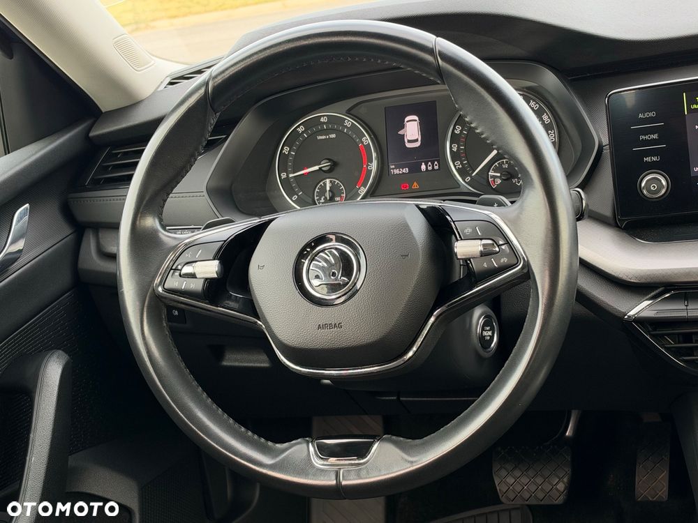 Skoda Octavia 1.5 TSI e-Tec Ambition DSG - 19