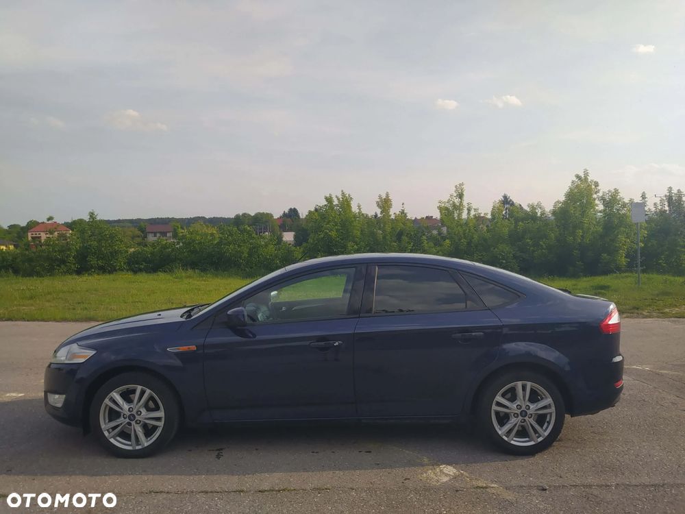 Ford Mondeo 2.0 Titanium - 11