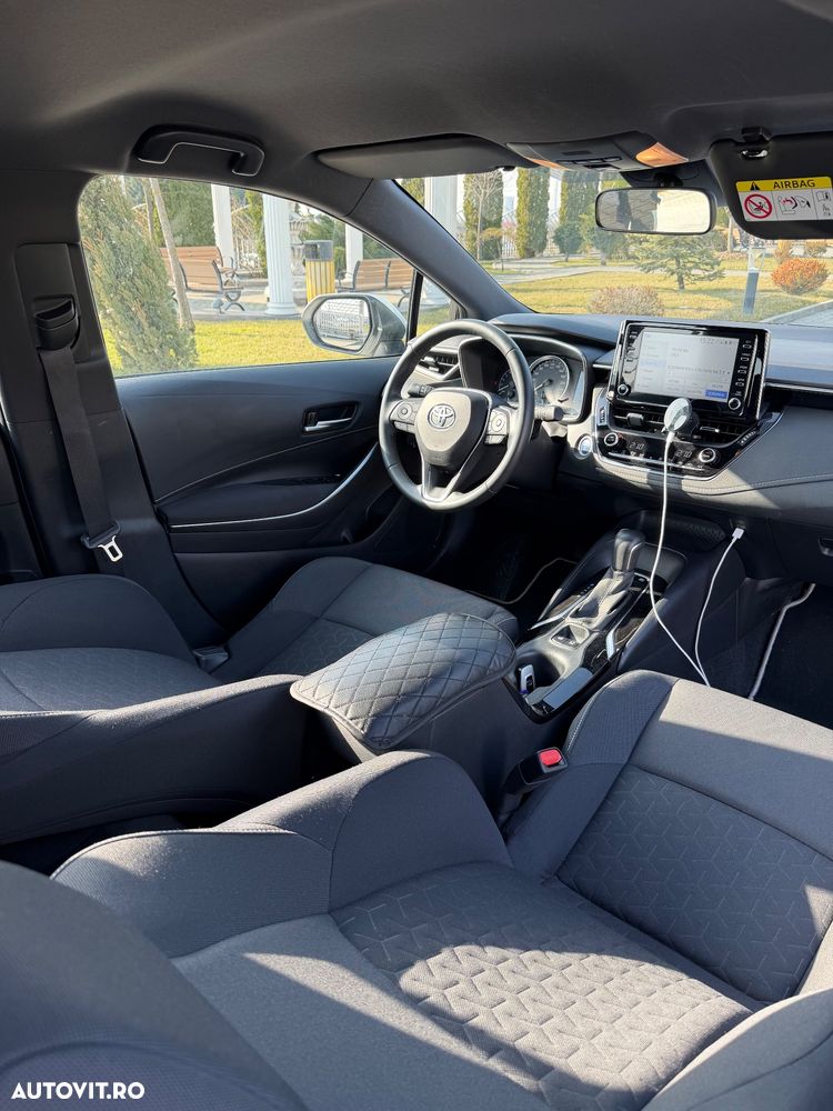 Toyota Corolla 1.8 Comfort - 10