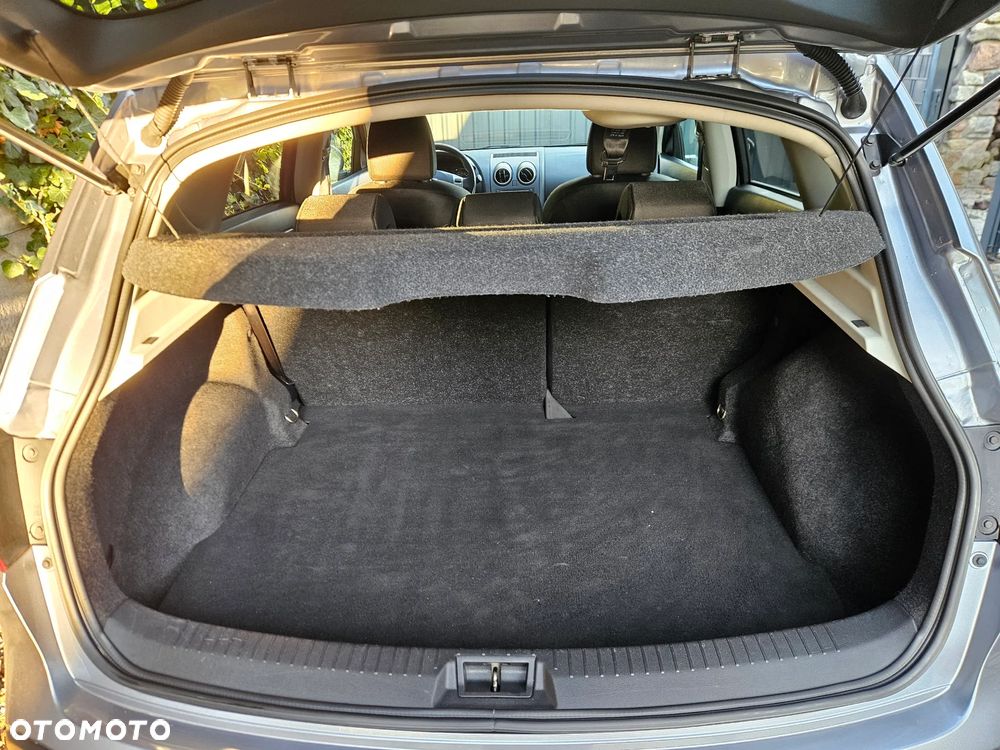 Nissan Qashqai - 28