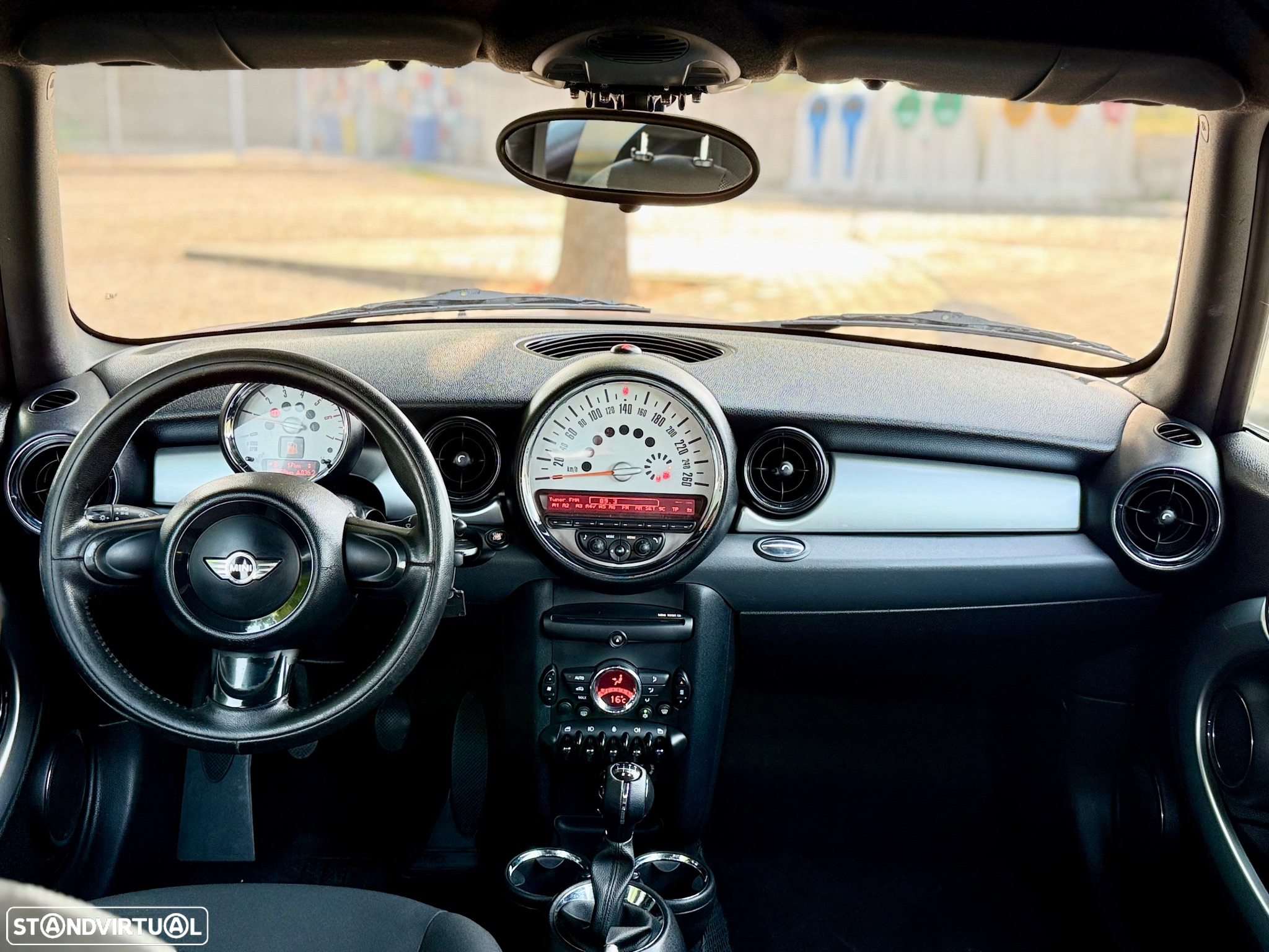 MINI 3 Portas Cooper D - 10
