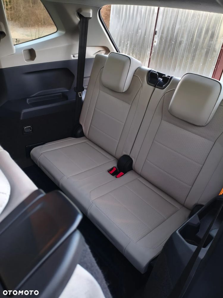 Volkswagen Tiguan Allspace - 31