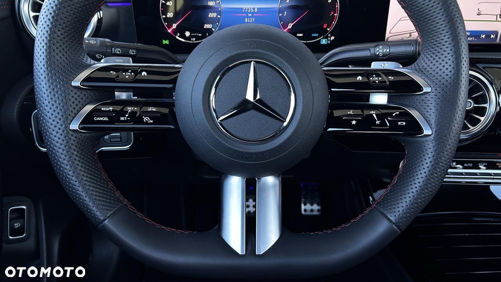 Mercedes-Benz CLA 200 AMG Line 7G-DCT - 15