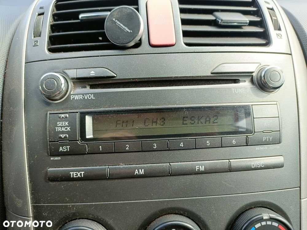 TOYOTA AURIS I 06-09 2007 r. radioodtwarzacz radioodbiornik radio  * - 1