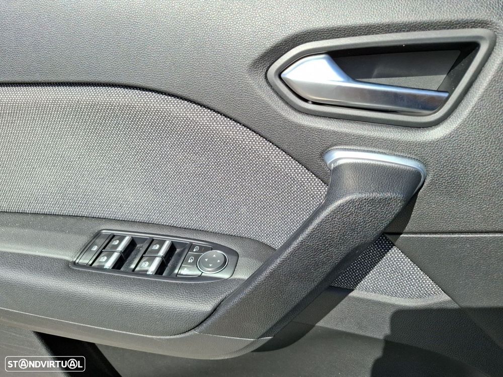 Renault Captur 1.0 TCe Techno Bi-Fuel - 24