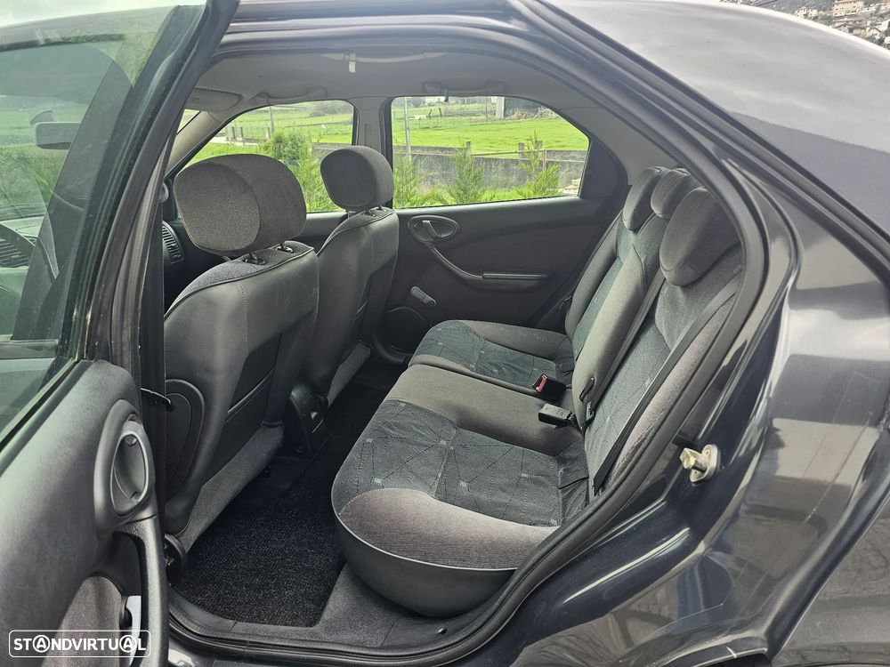 Citroën Xsara 2.0 HDi 110 Exclusive - 15