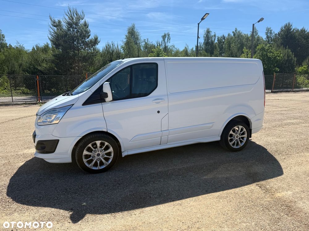 Ford Transit Custom - 8