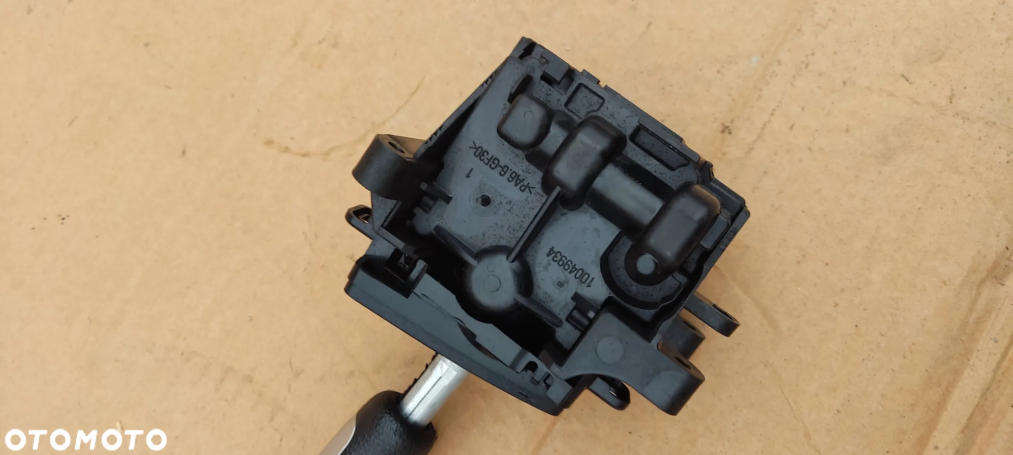 BMW F20 M PAKIET LEWAREK WYBIERAK GAŁKA ZMIANY BIEGÓW 9260968-03 - 4