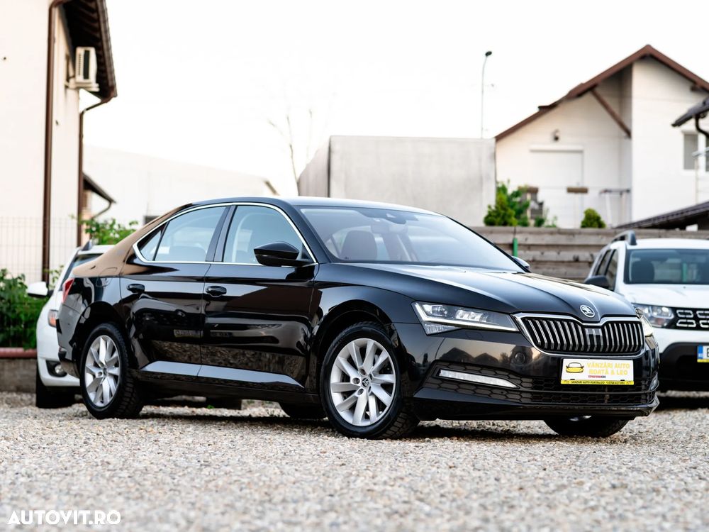 Skoda Superb 2.0 TDI DSG Style - 8