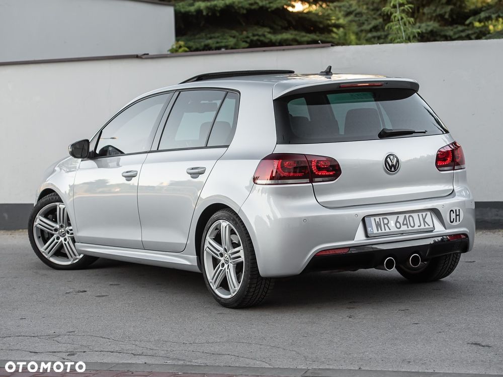 Volkswagen Golf - 10
