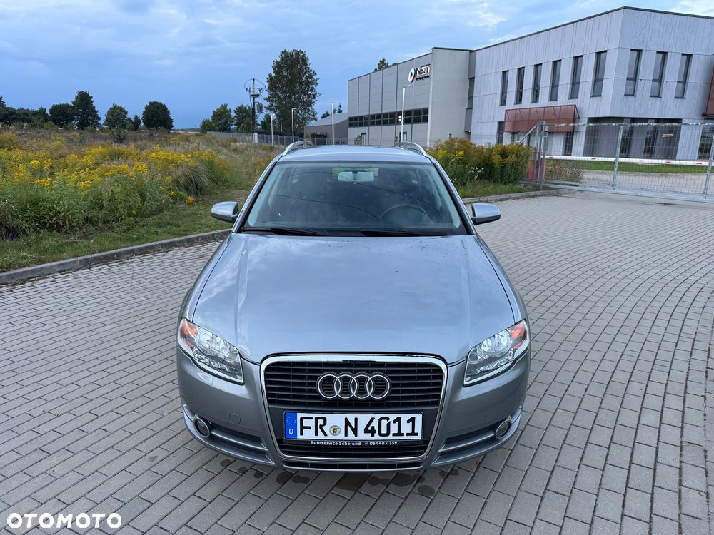Audi A4 Avant - 10