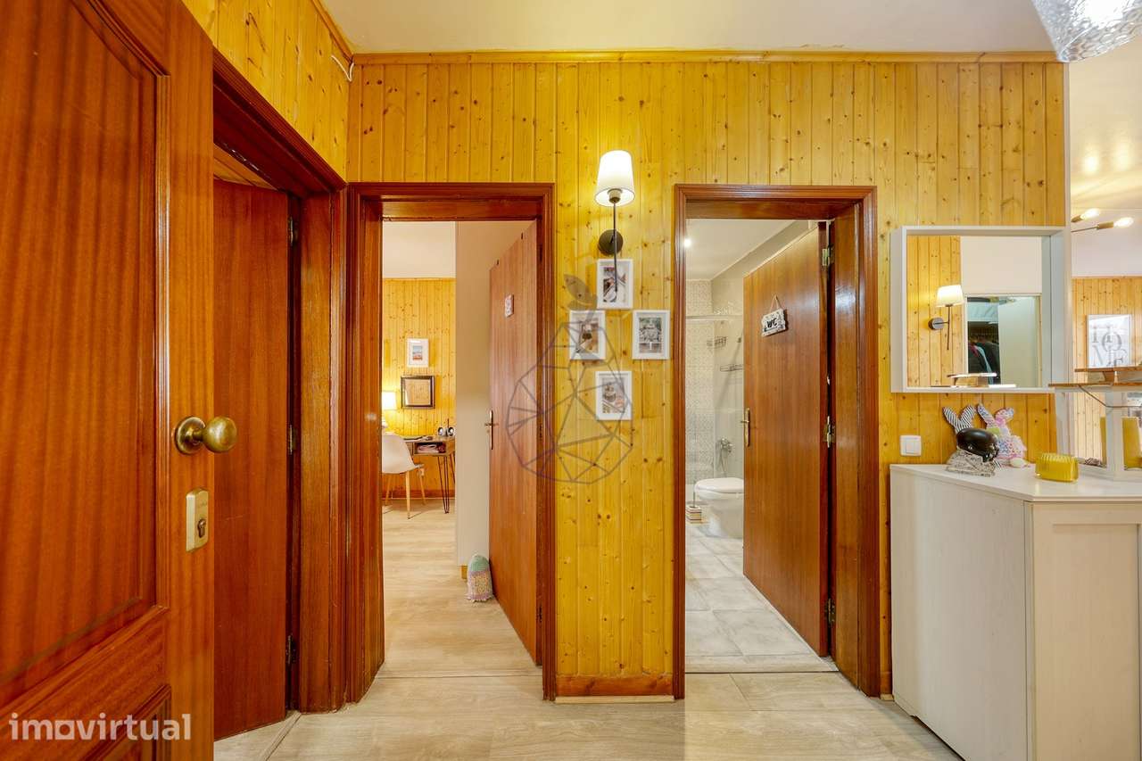 Apartamento T2  Encantador e funcional com detalhes acolhedores, Situa - Grande imagem: 4/38