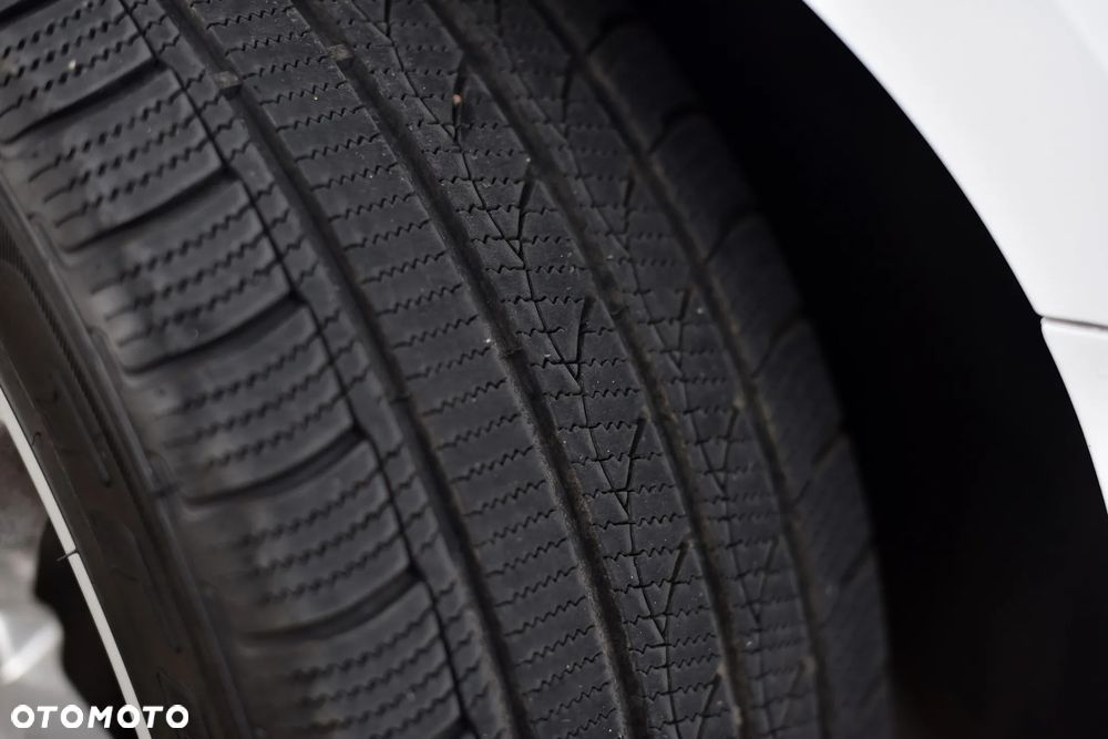 Audi A4 Limousine 2.0 TFSI ultra S tronic design - 12