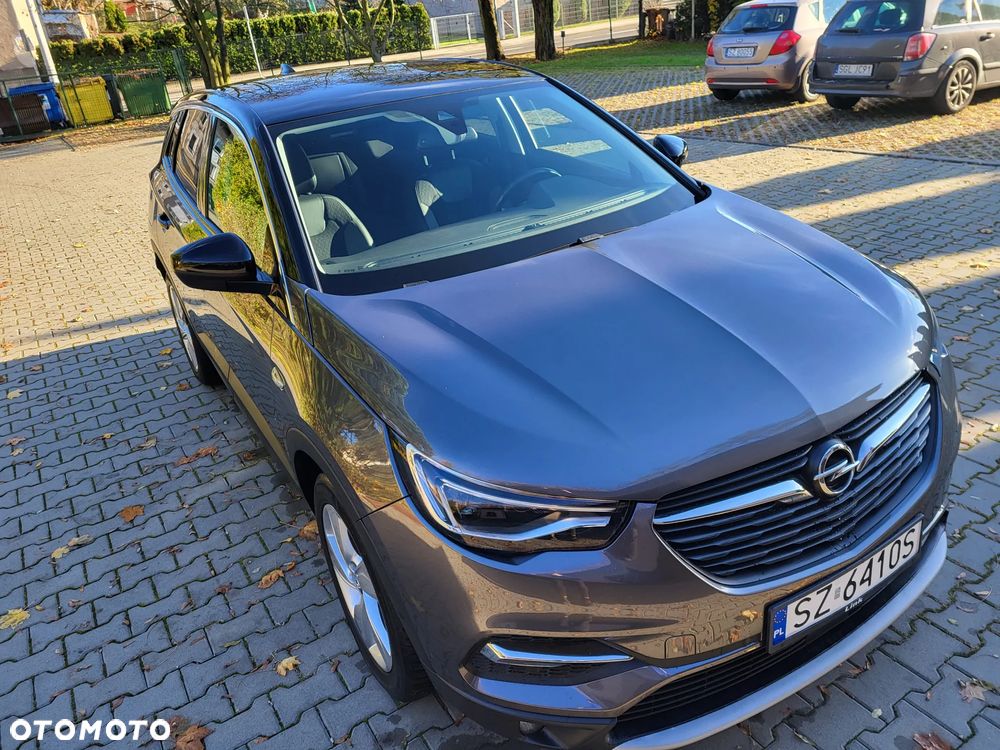 Opel Grandland X 1.2 Start/Stop Business Edition - 2