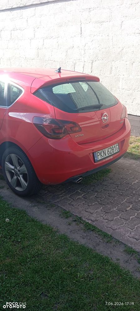 Opel Astra 1.4 Turbo Cosmo - 14