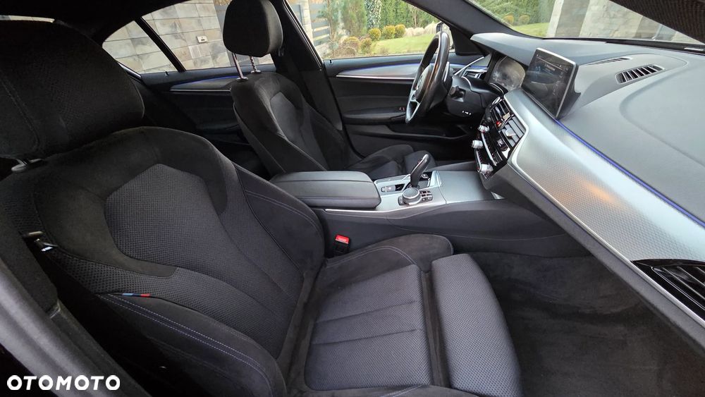 BMW Seria 5 530i xDrive M Sport sport - 17