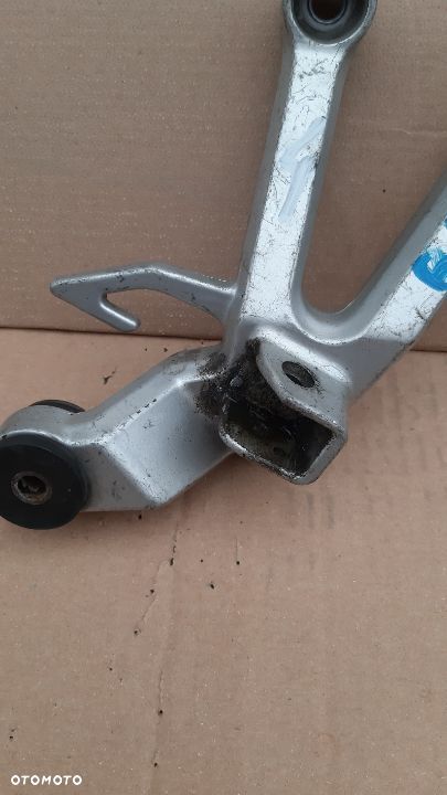 #J SUZUKI SV 650 2003 SET PASAŻERA PRAWY - 3