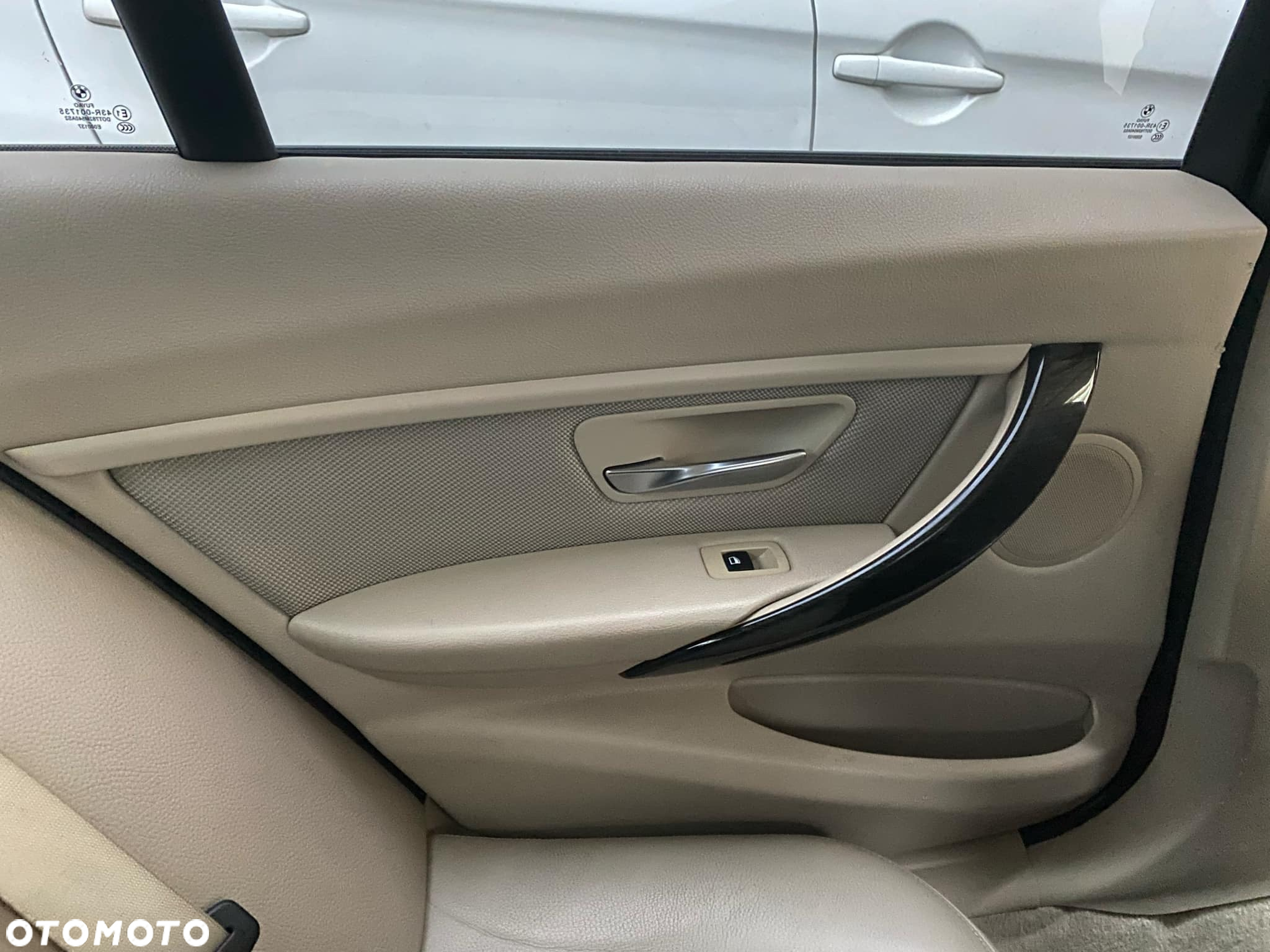 BMW Seria 3 320d Modern Line - 22