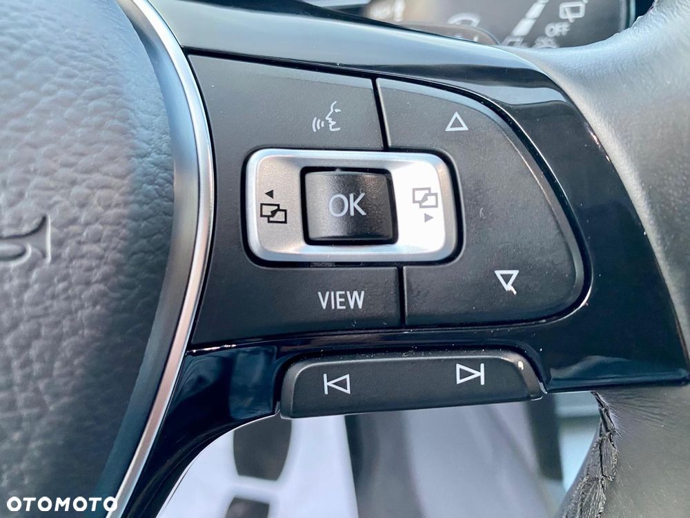 Volkswagen Passat 1.5 TSI OPF DSG Highline - 34