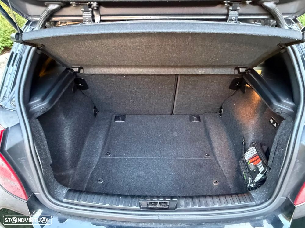 BMW 118 d Pack M - 22