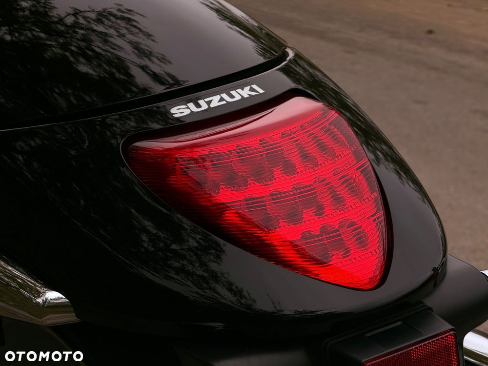Suzuki Boulevard - 21