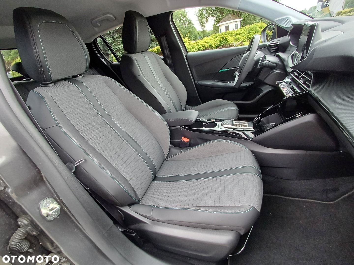 Peugeot 208 1.2 PureTech Allure Pack S&S EAT8 - 14