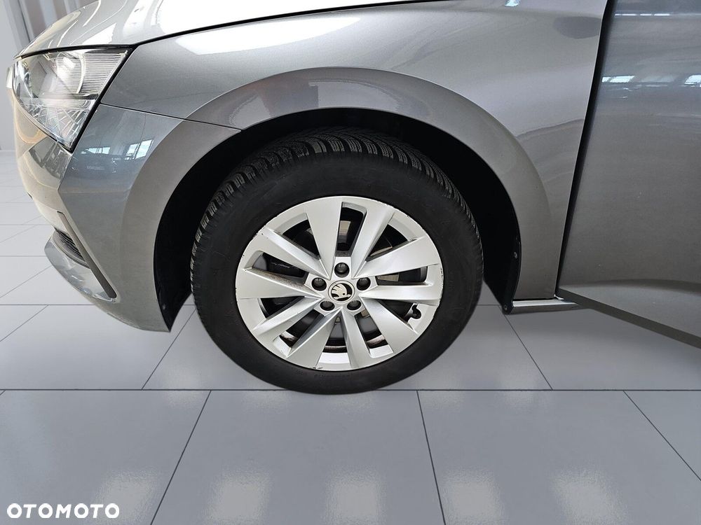 Skoda Scala 1.5 TSI Ambition DSG - 35