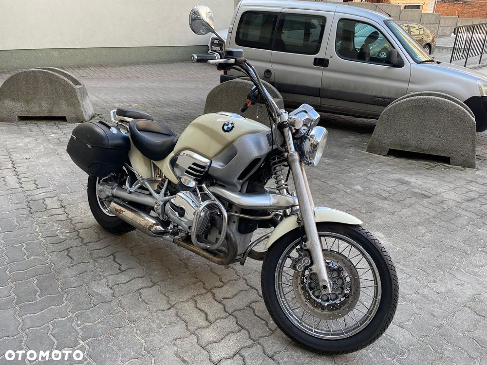 BMW R - 1